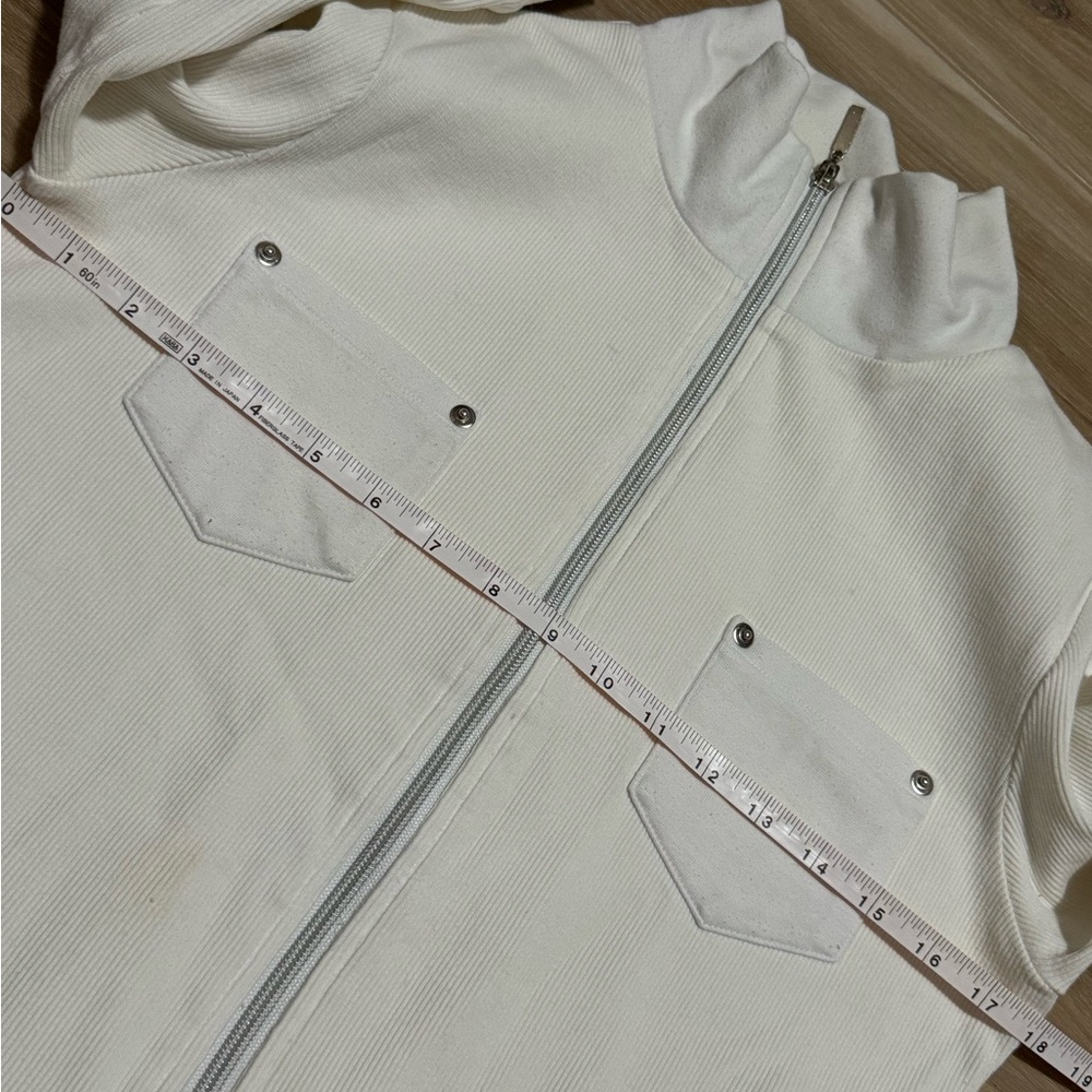 White Jacket - Picture 8 of 10